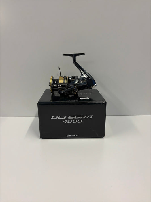 Shimano ULTEGRA 4000 Fishing Reel image 0